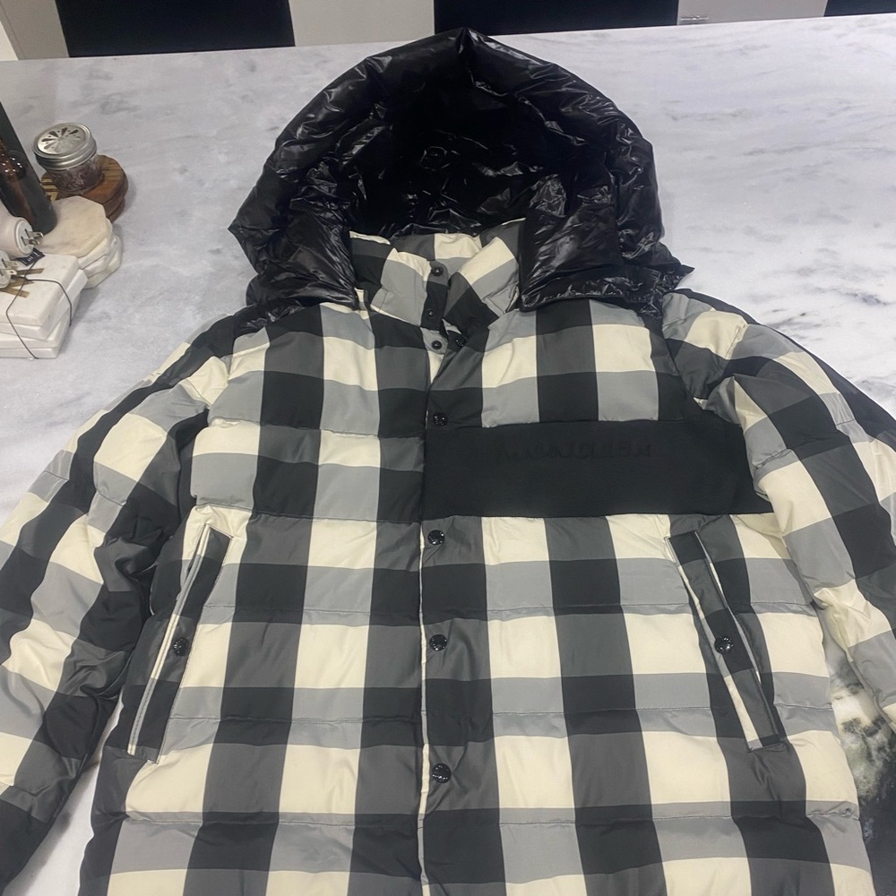 Moncler jacket - Picture 2 of 11